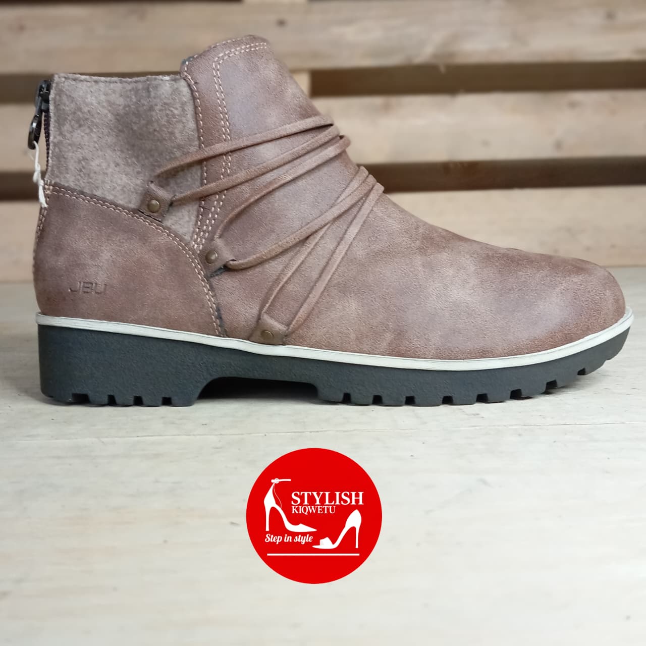 Ab Water-Resistant Ankle Booties